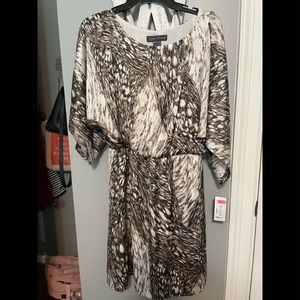 Jessica Howard size 8, NWT